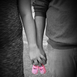Tanner and Callie maternity photo 2